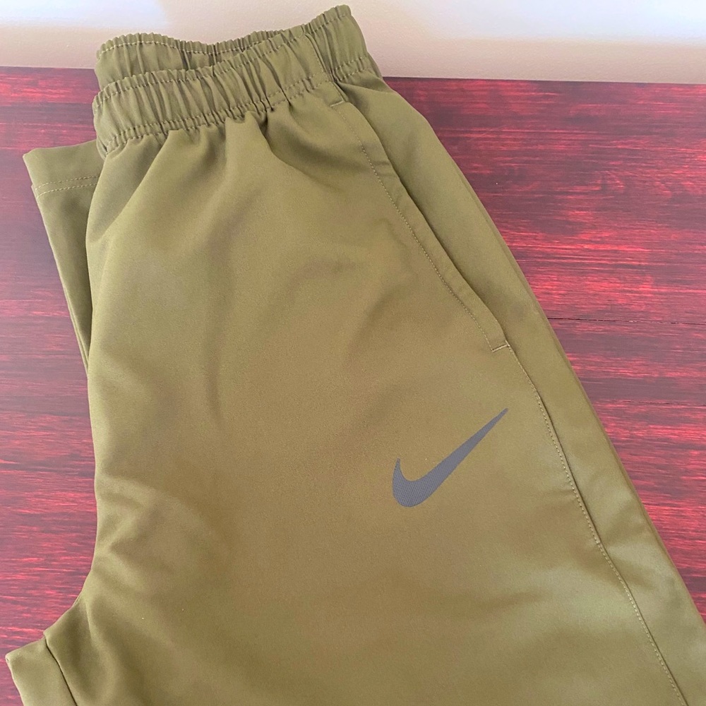 Men’s Nike Workout pants